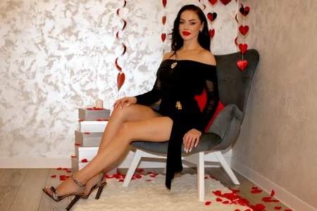 MiaGoldX Be Mine After Midnight Pic