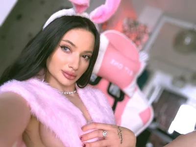 IreneVON Halloween 2024 Εικόνα