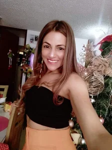 BrendaSquirtx mis foticos Immagine 