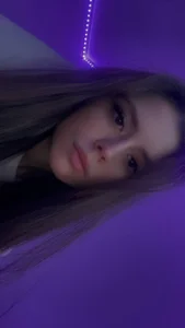 Public od CaroleeNolden  2 snímek