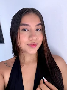 GabyGomez Public Pic