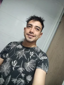 lJuniogFosteのPublicの 3枚の写真