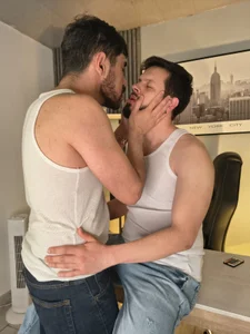 TonyAndTroy kisses Pic 2