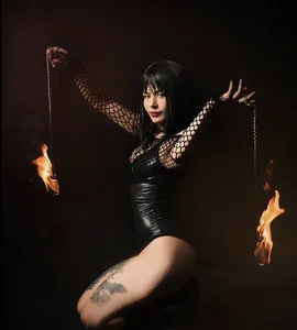 cyber__moon1 Arde corazón Pic