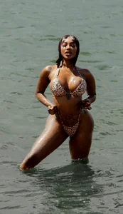 shantallknowless Public รูป  2