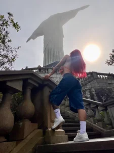 Beautiful days in Rio 🇧🇷🦎🌴 de HannaRed_  2 photos