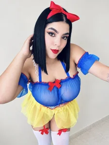 Kylie2211: Halloween 🎃👻🍎 ( фото)