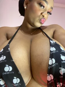 Violeta_rosex: Home content 🥵 ( 5 фото)