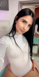 beautfil latin od mialiore  snímek