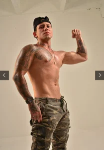 Scott_Clark Public Hình 2