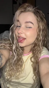 few selfies for your phone ☺️ de -teenytiny- Foto 7