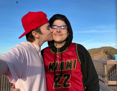 Us 🥰 de marriedtransboys  Imagens