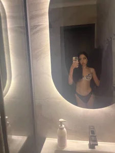 Public od NaomiKim_  4 snímek