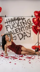 Mia_Tin: V-Day <3 ( 2 фото)