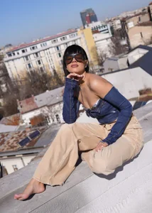 AnneFaris Sexy Sunglasses Pic 3