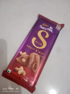 Sexyy_hott_coupleのCadburyの枚の写真