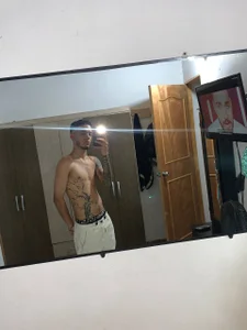 Public de liam_cam  3 photos