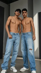 Public de Hot_Duo_Gay_Latin  photos