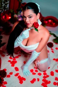 HatsaJones kullanıcısının Lost in love 💗 albümü -  7 fotoğraf