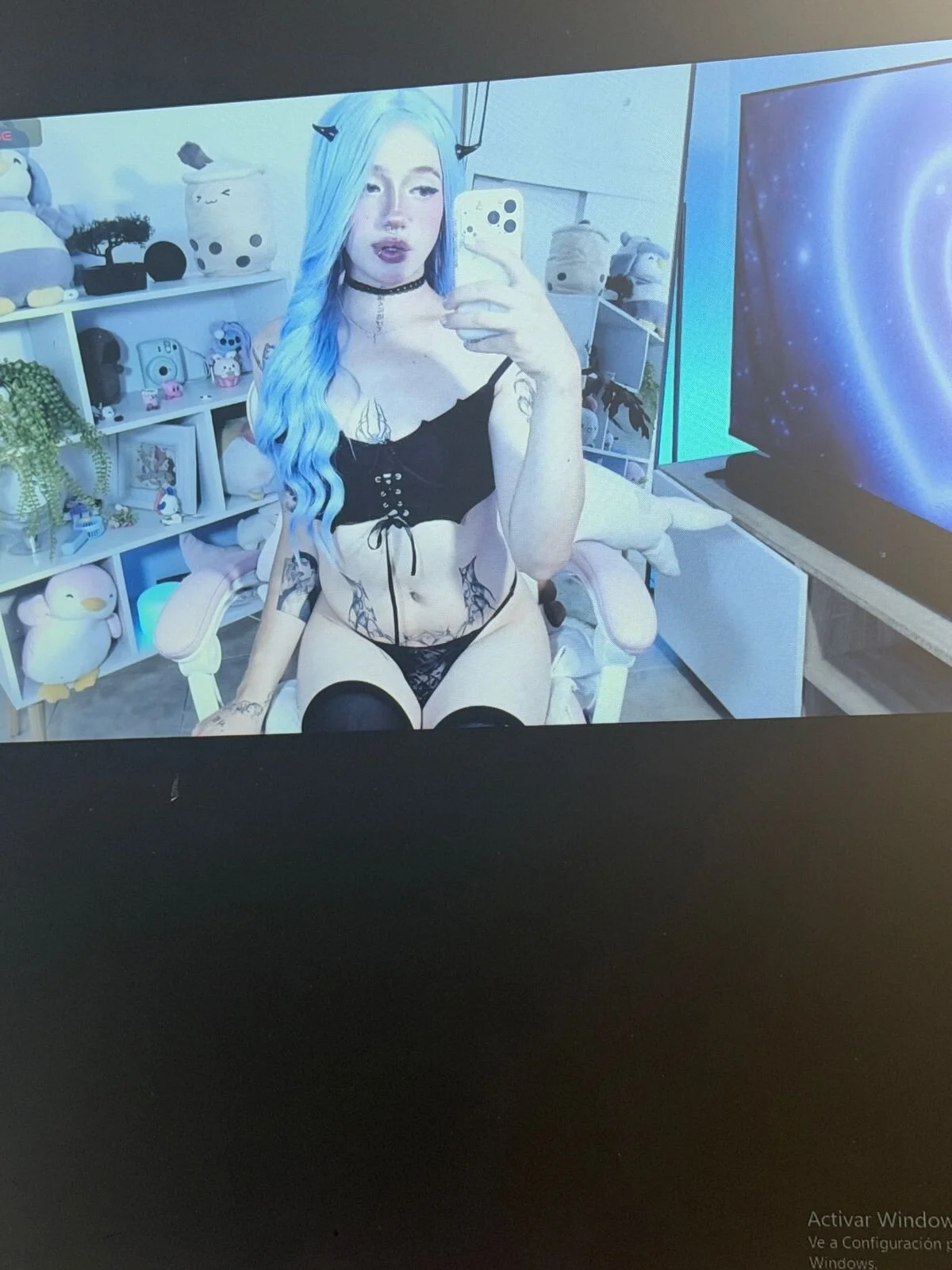 KloeKing__ Trendaava kuva 6049