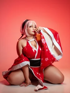 CharlotteMillers Seduction Jutsu with Sakura Foto 4