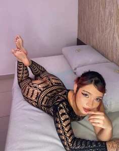 something naughtier 😈 od leyla_finch  2 snímek