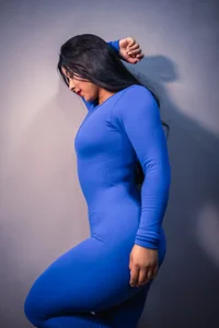 BellaFernandez__ bright blue Hình 6