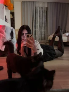 SelenaCute Boo Halloween Foto