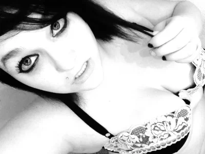 onyx_97's XXX Nude Photo 5