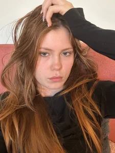 Juleeton cute me hehe Pic 2