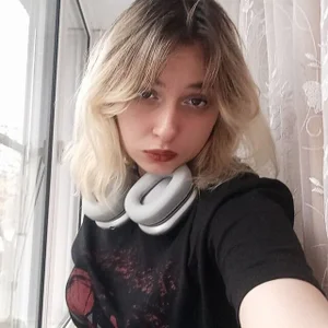KitschyEponym's XXX Nude Photo 5