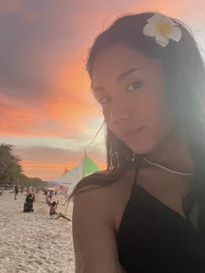 CassandraLovve Beach Pic 5