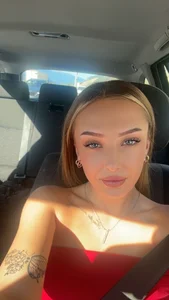 Maria-Becker Public Pic 3