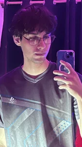 Public de khoz_ler_  4 photos