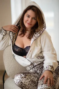 Adele_Russo come to me зображення 3