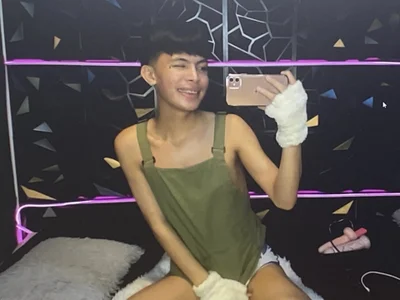 urtwinkbrixzSexy brix图片 4