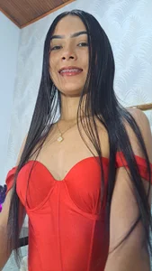 noa-camila sensuales Pic 3