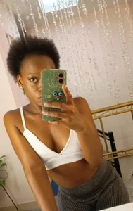 Coco_Kiss Fit & Flirty Pic