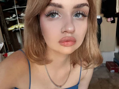 BabyMiaHoney's my pretty eyes 🥺🩵 Sex Photo 1