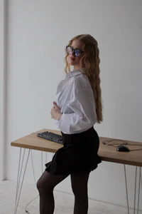 Alicia_Hars Lady Boss  2টি ছবি