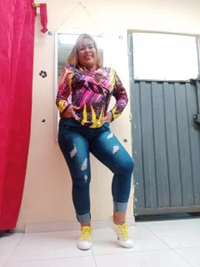 Kitty_Mifl Public  6. fénykép