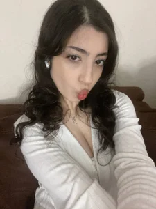 TonjaNeace: I am real<3 ( 3 фото)