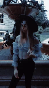 gothiccbarbie Public Foto 3