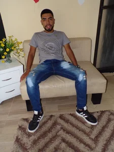 Aroon_Stonne A present for u ♦ Foto 2