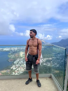 Axxxel90 Public Pic 6