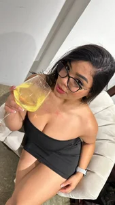 Cheers✨ od alissongreey  2 snímek