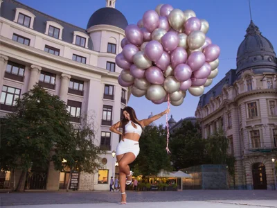 OhAnita: Happy born day, Anita 🍭💃🍑 ( 7 фото)