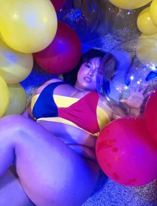 Kenya--Buhle: Colombia 💛💙❤️ ( 8 фото)