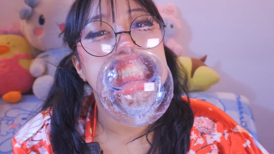 maruu__chanのBUBBLE AND RETRACTORの枚の写真