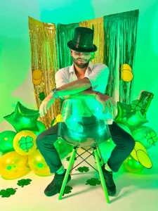 AndyKnoxx: st. patrick's session 🍀🍀 ( 8 фото)